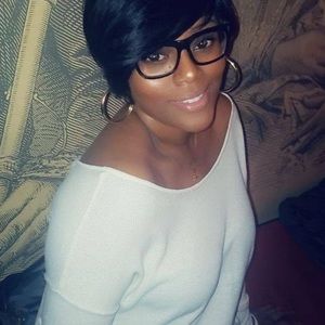 Meet your Posher, Lala